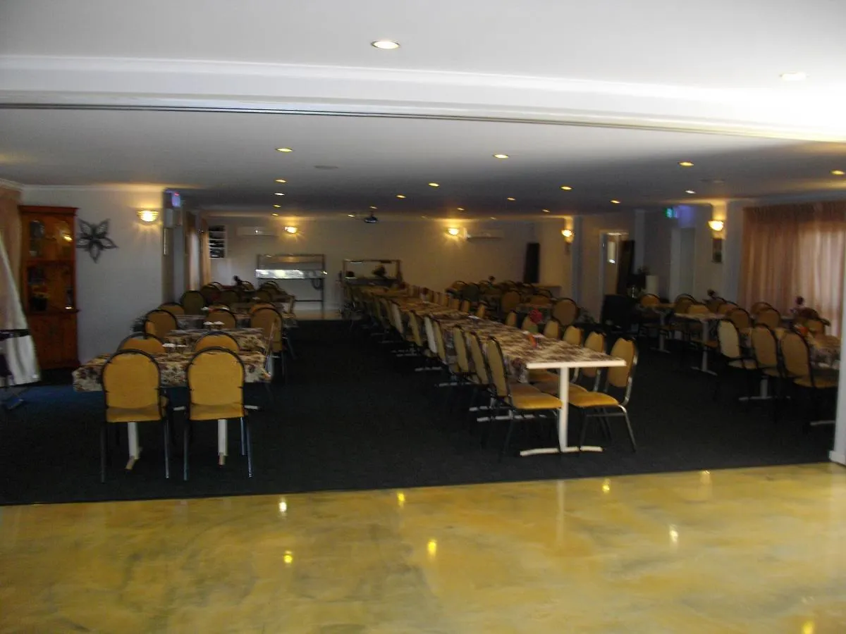 Kurrimine Beach Motel